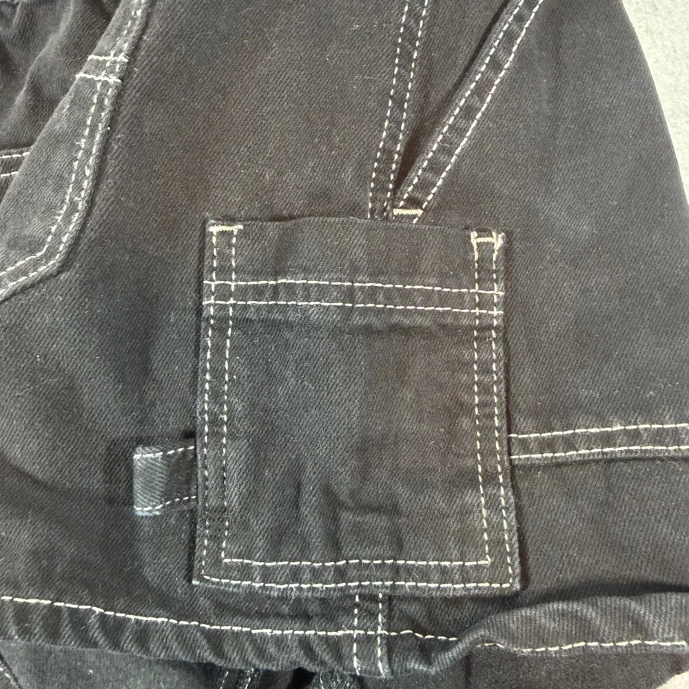 BDG Urban Outfitters Skate Carpenter Shorts Womens S Black Denim Contrast Stitch